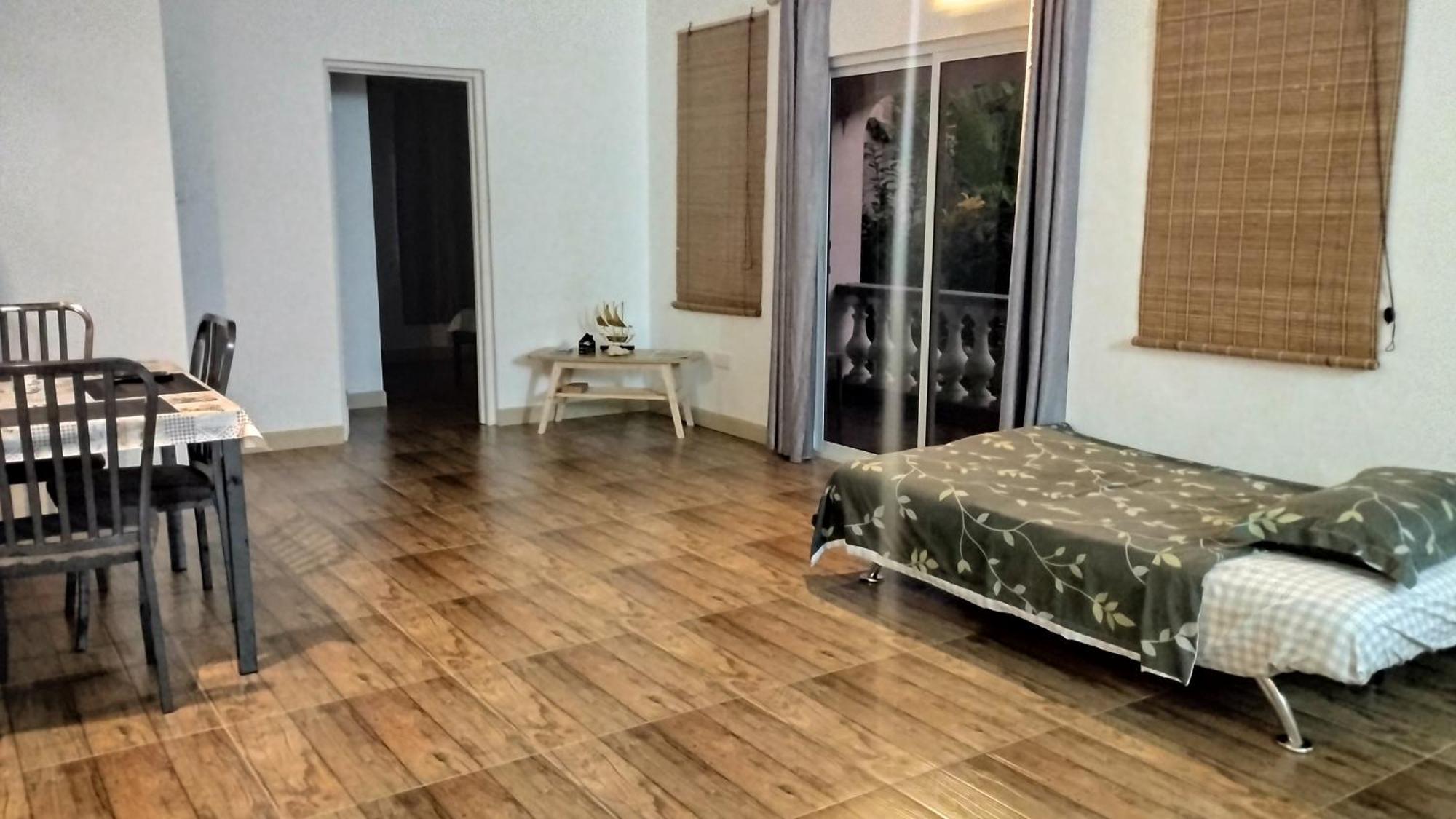 Dovass Self Catering Apartments Takamaka Room photo
